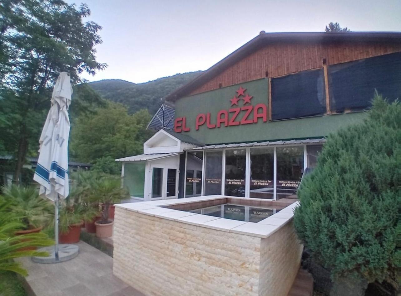 Pensiunea El Plazza Băile Herculane Eksteriør billede